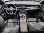 Alfa Romeo Stelvio 2.0 Turbo Veloce Q4 - 9