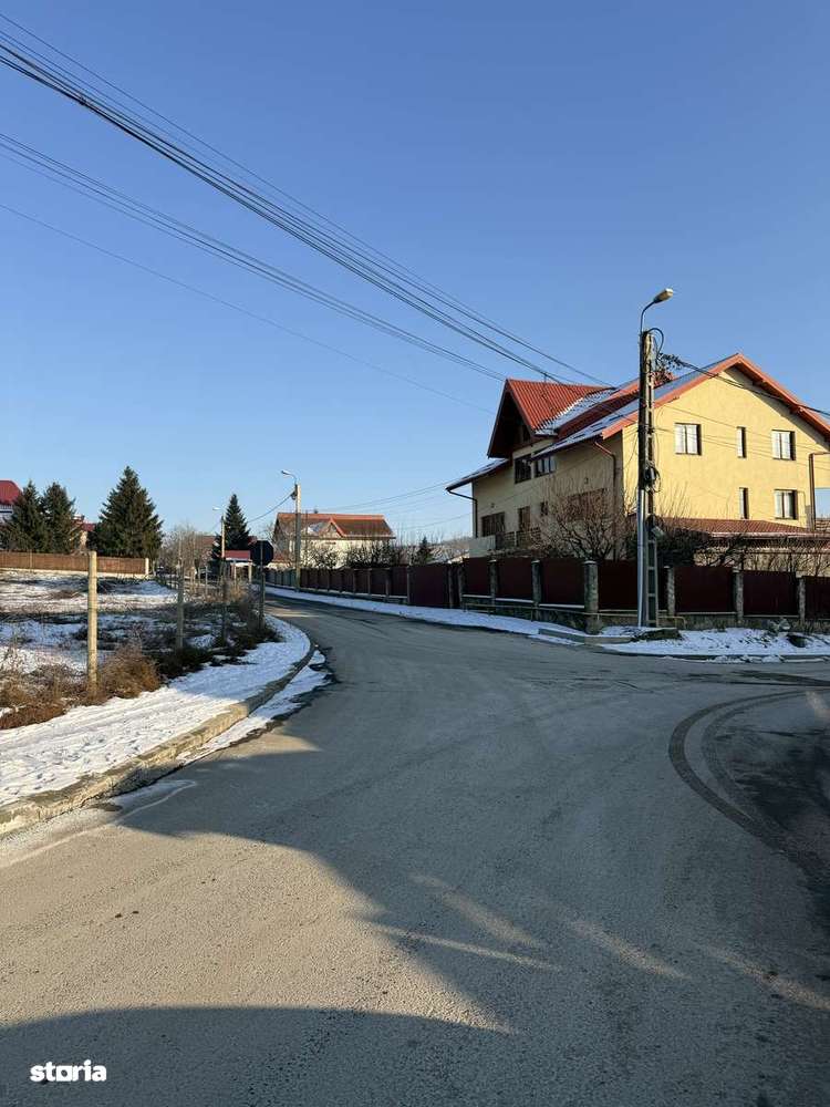 Teren Bucium 814mp - intravilan - toate utilitățile-4