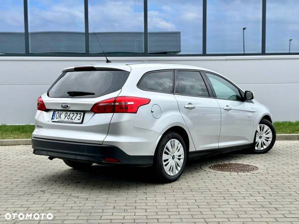 Ford Focus 1.5 TDCi Trend - 4