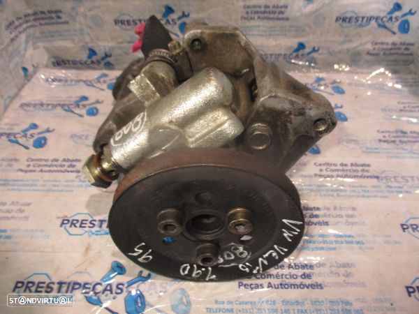 Bomba Direção 26016947  028145523D   VW VENTO 1995 1.9D 65Cv 0P - 1