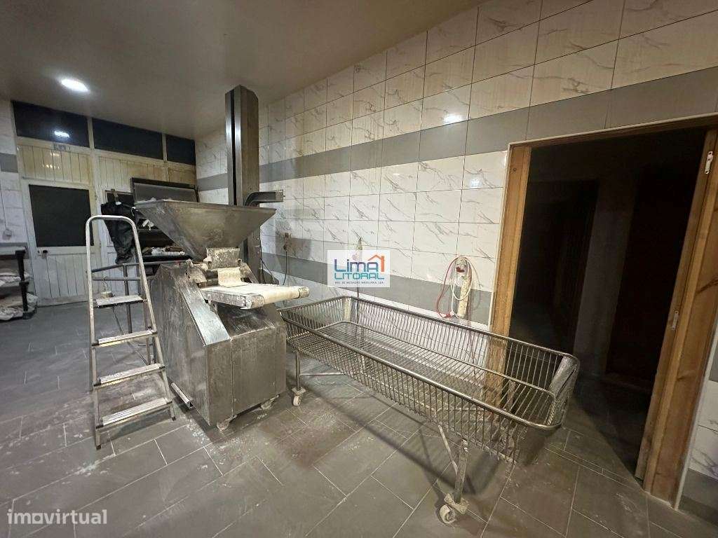 Padaria e Café/Pastelaria para TRESPASSE - próximo de Pombal-13