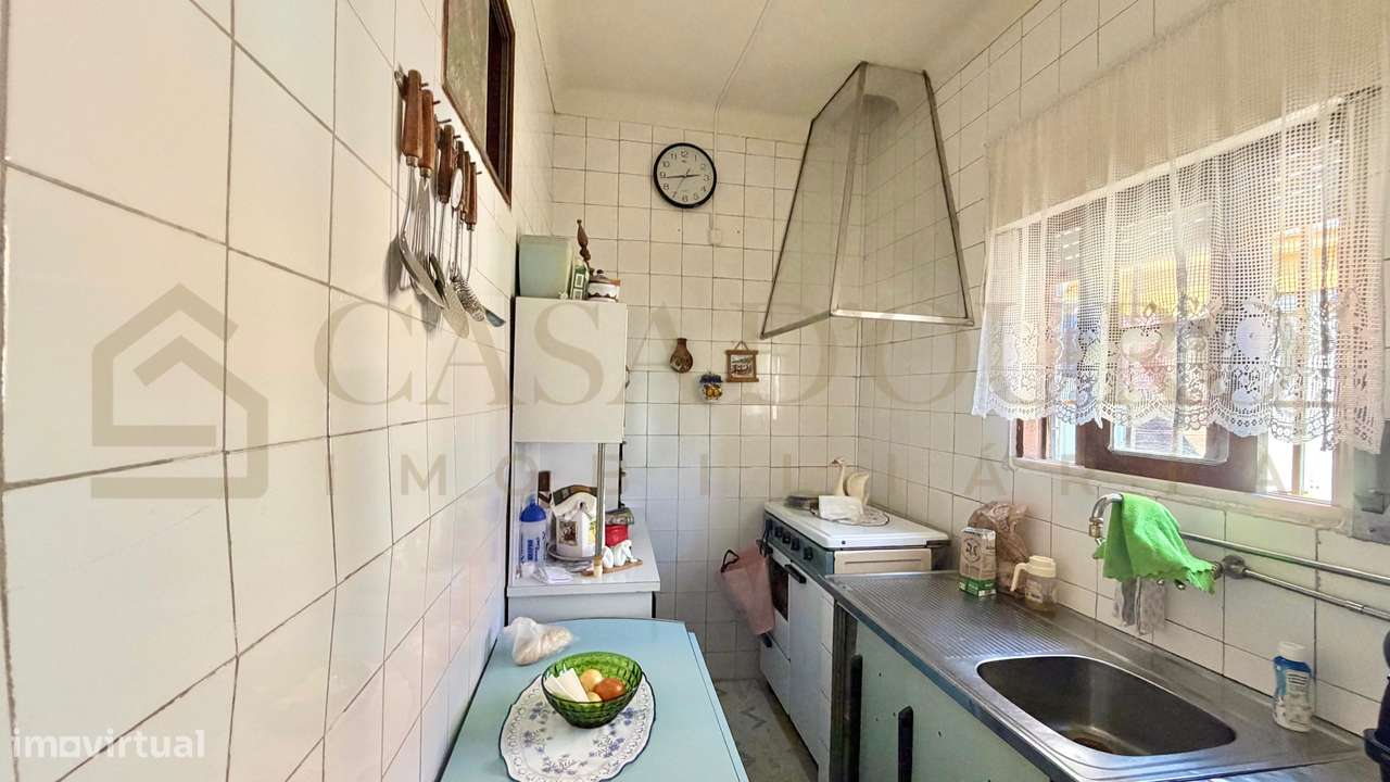 Moradia térrea T1+ 1 para renovação em Vilar do Paraíso - Grande imagem: 4/11