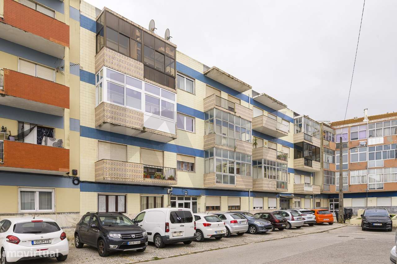 Apartamento T2 no Casal do Marco – Conforto, Luminosidade e Excelente-30