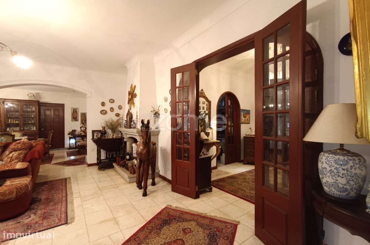 Moradia Isolada com terreno - Grande imagem: 5/20