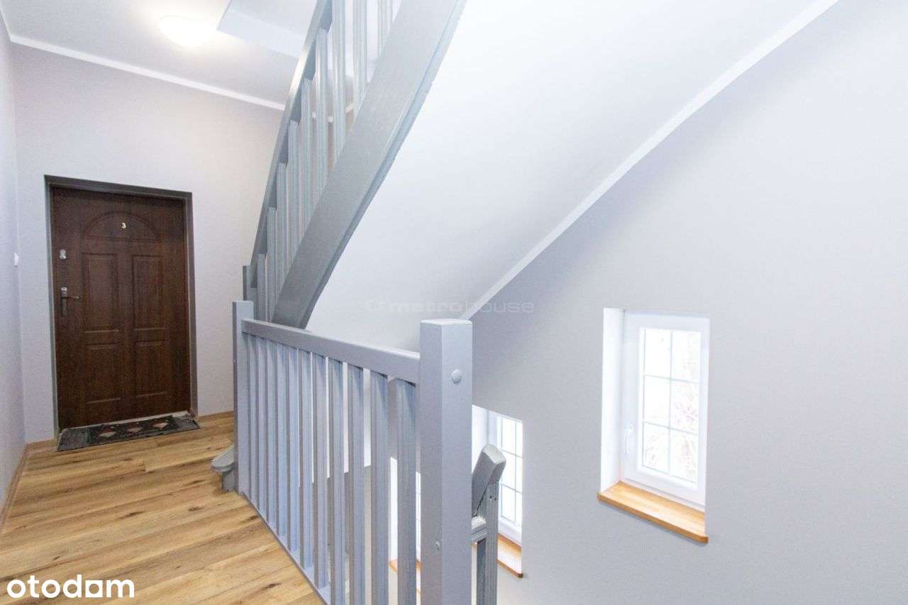 Dwupoziomowe mieszkanie w Białogardzie.-3