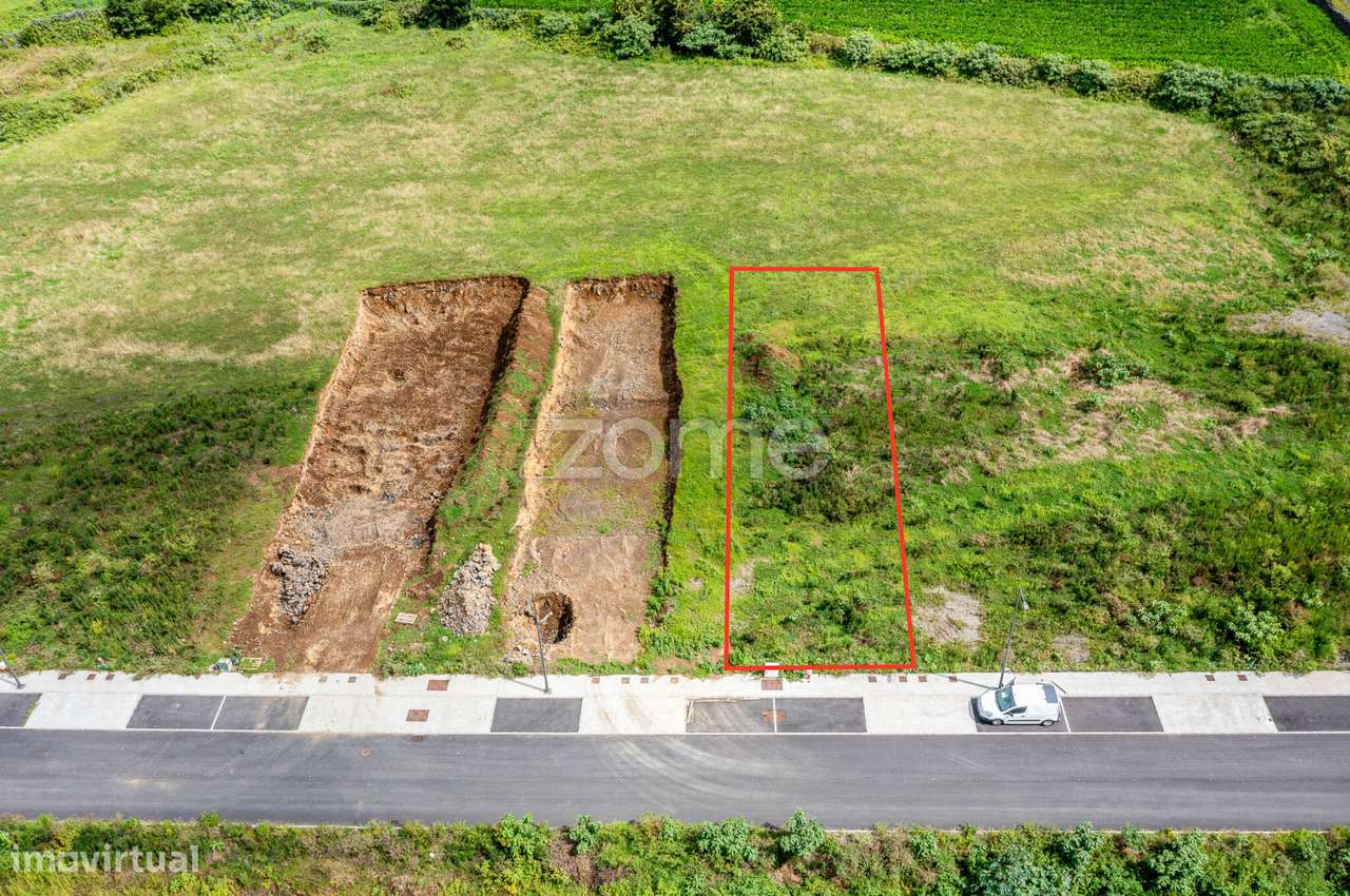 Lote na Lagoa (Açores) com Projeto Aprovado-0