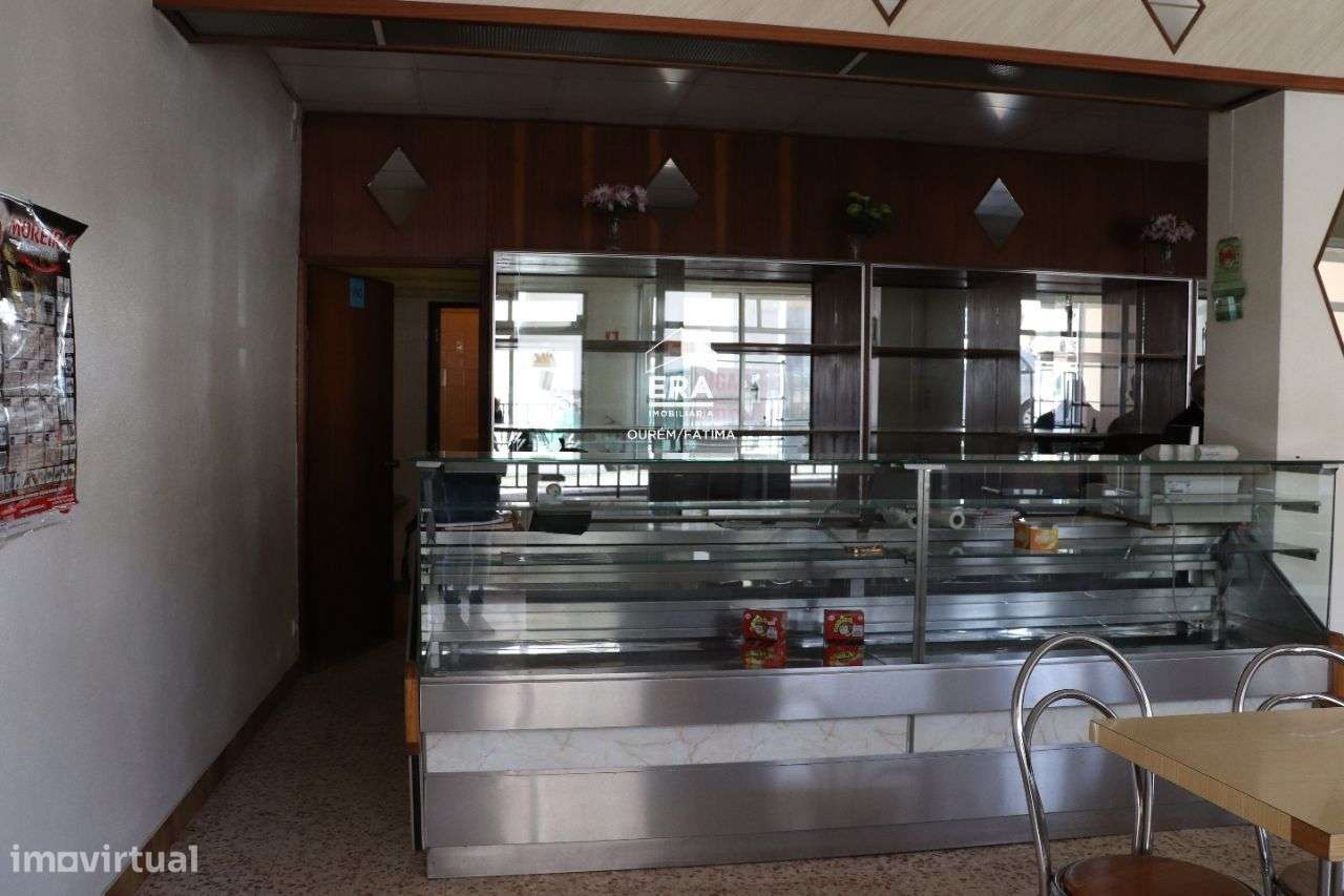 Vende-se café/padaria em Ourém - Grande imagem: 2/12