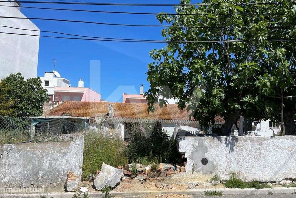 Terreno para Construção de média densidade - Grande imagem: 3/11