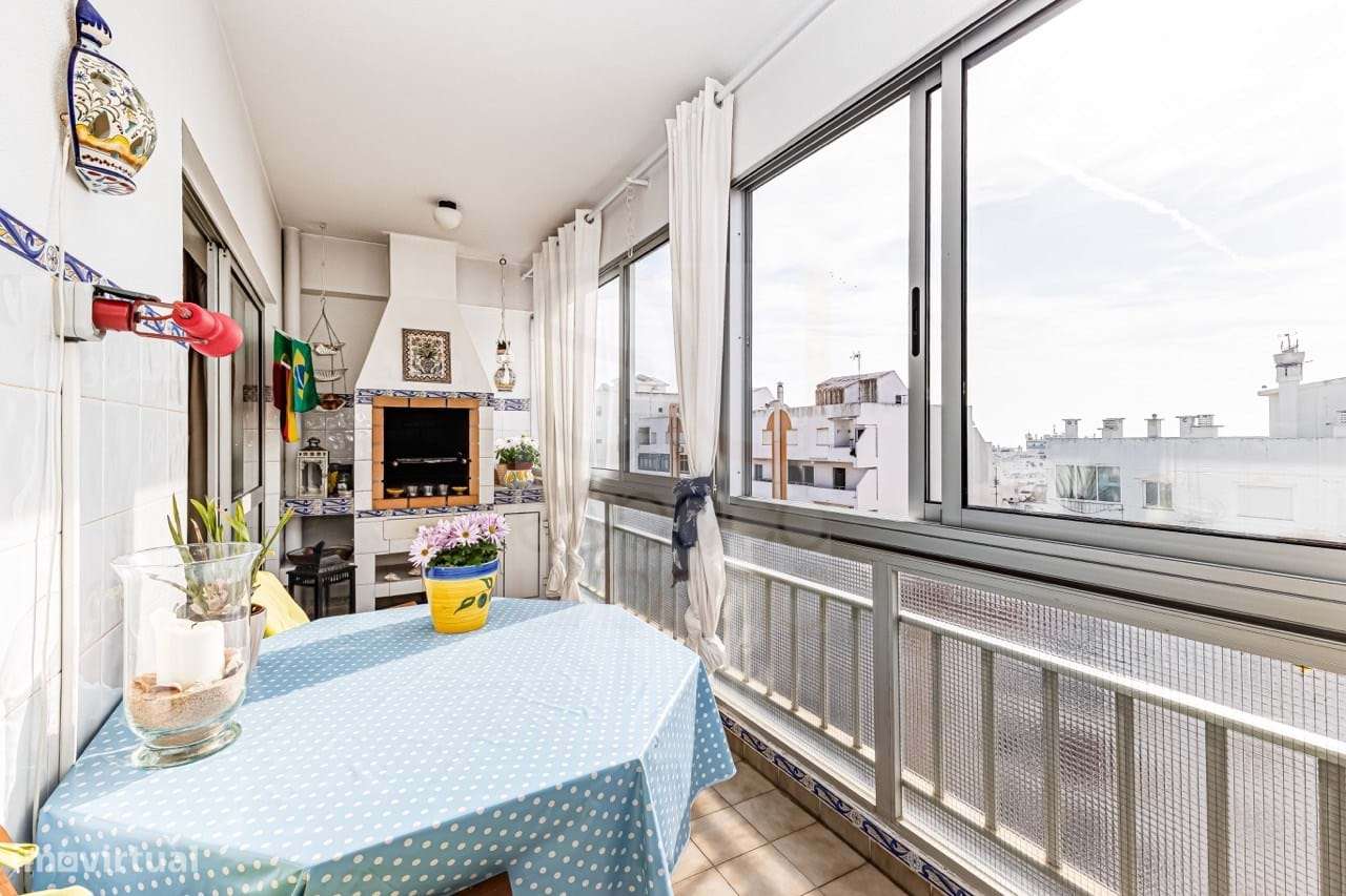 A. PÊRA - Apartamento T3 C/ Garagem + Arrecad.- Varandas Deslumbrantes-5