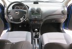 Chevrolet Aveo 1.2 LS - 12