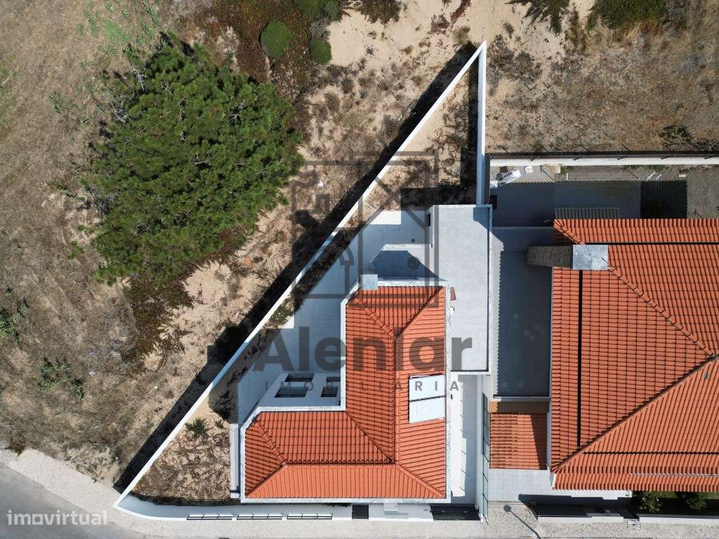 NOVA Moradia V4 a 800 metros da praia NOVA-57