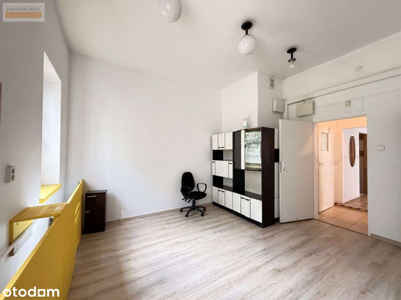 Lokal użytkowy w centrum miasta na sprzedaż-7