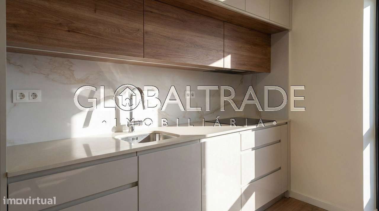 Apartamento T2 Renovado & Equipado em Matosinhos-6