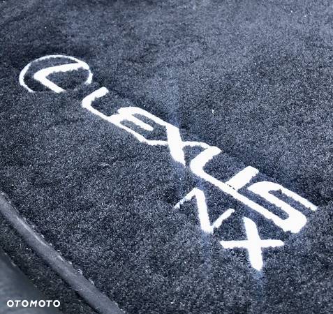 Lexus NX 350h - 32