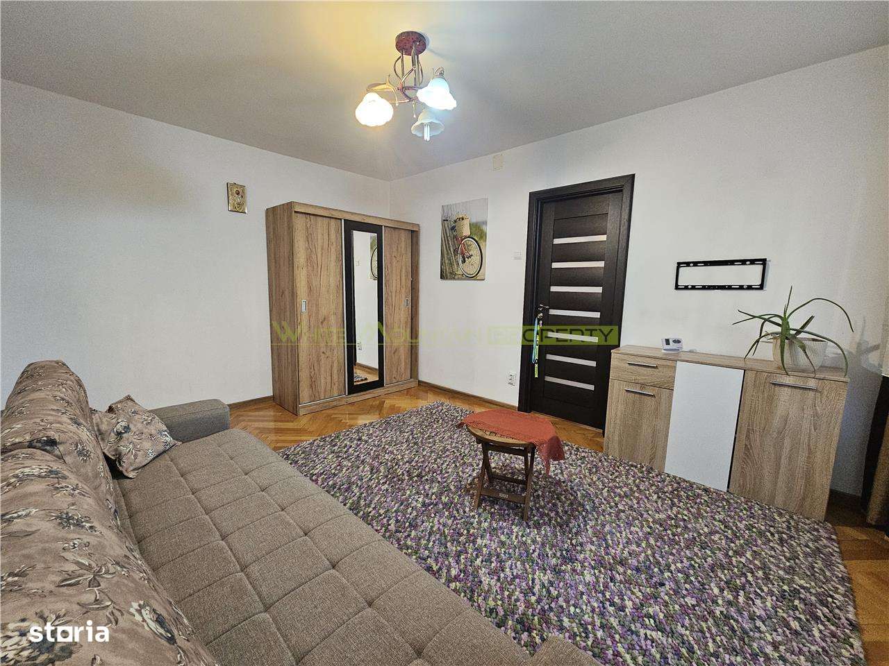 Apartament intim zona Saturn - Imagine principală: 4/20