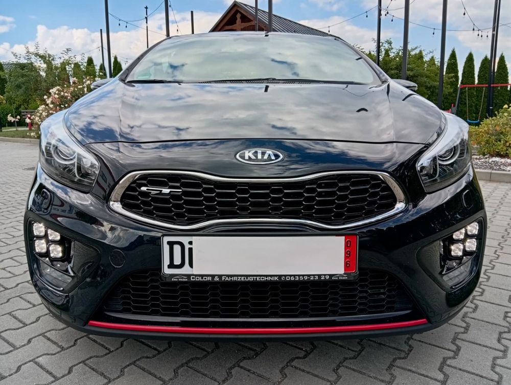 Kia Ceed II (2012-) 1.6 T-GDI GT-Track 2015