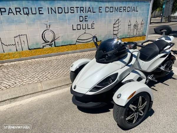 Can-Am Spyder RS S - 16