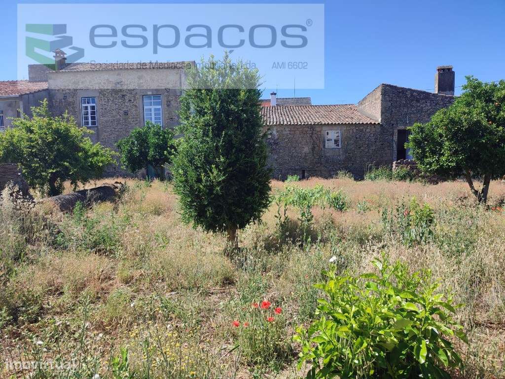 Moradia Senhorial com quintal e garagem - Grande imagem: 4/24