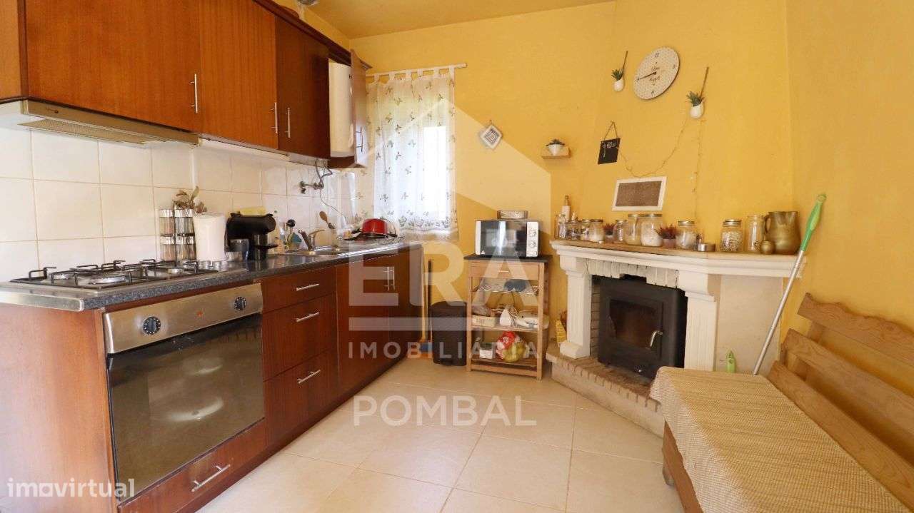 Moradia T4 inseridas num terreno com 27.495m2-6