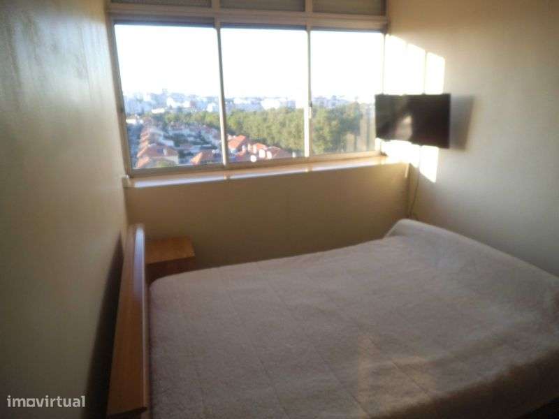 Benfica perto de  transportes - Grande imagem: 4/12