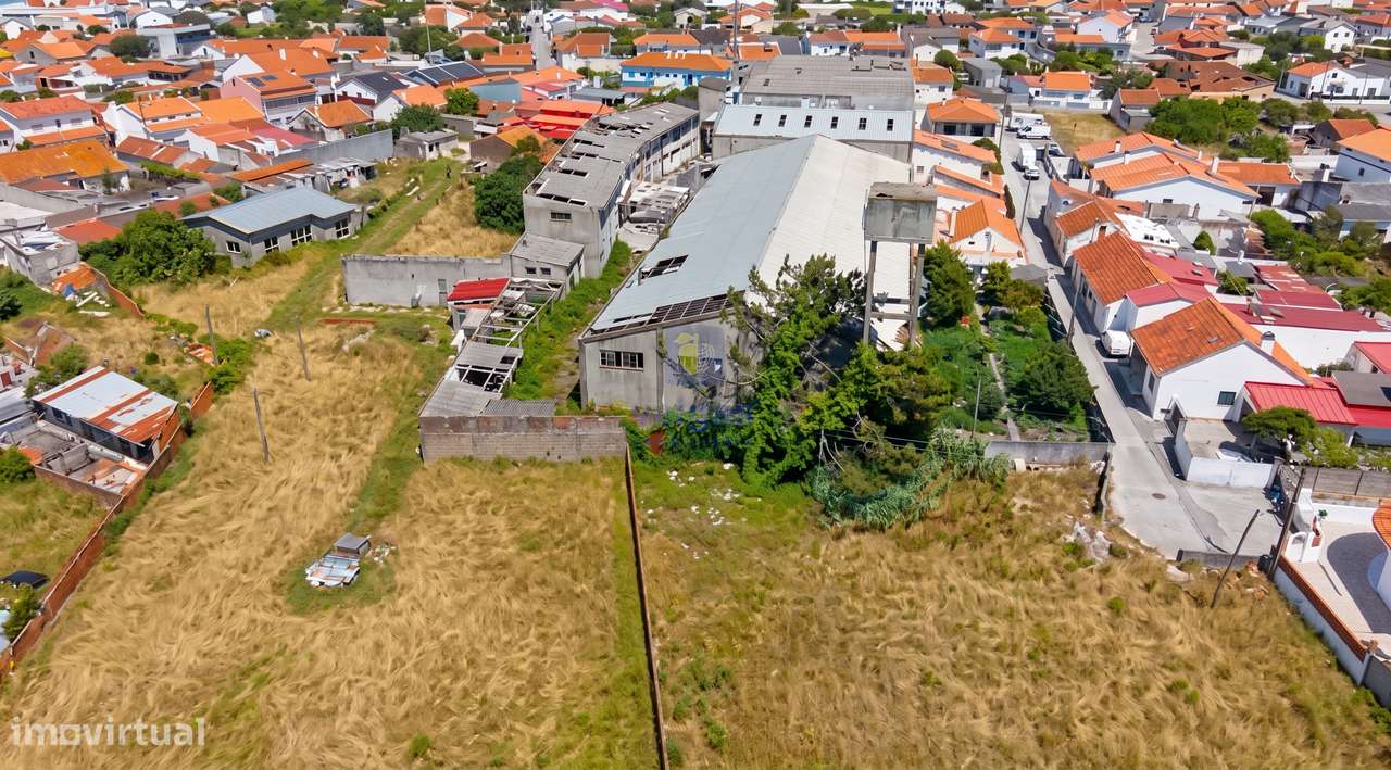 Armazém industrial com 4.107m2 de área e 7.300m2 de terreno, Marinha G-0