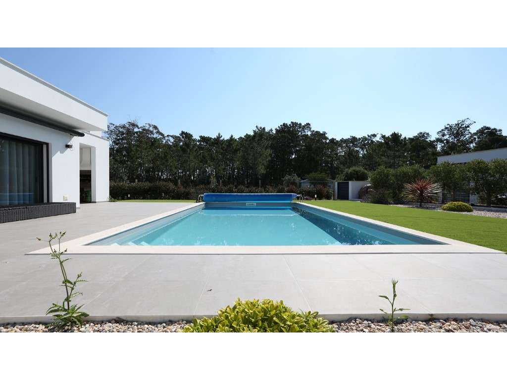 Moradia T4 Contemporânea com Piscina, Jardim e Excelente Localizaçã...-5
