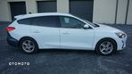 Ford Focus - 4