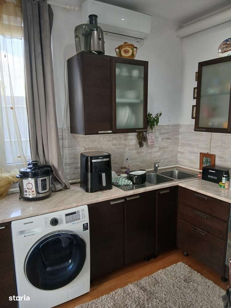 Casa renovata zona Liceului Pedagogic - Imagine principală: 3/12