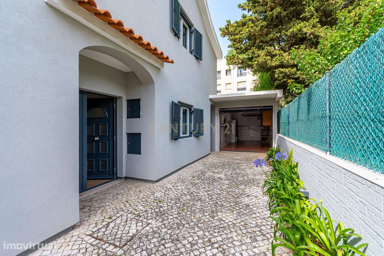Moradia Unifamiliar T5 em Carcavelos - Grande imagem: 5/58