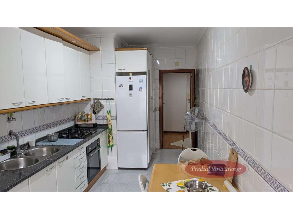 Apartamento T2 mobilado em Nogueiró. - Grande imagem: 4/22