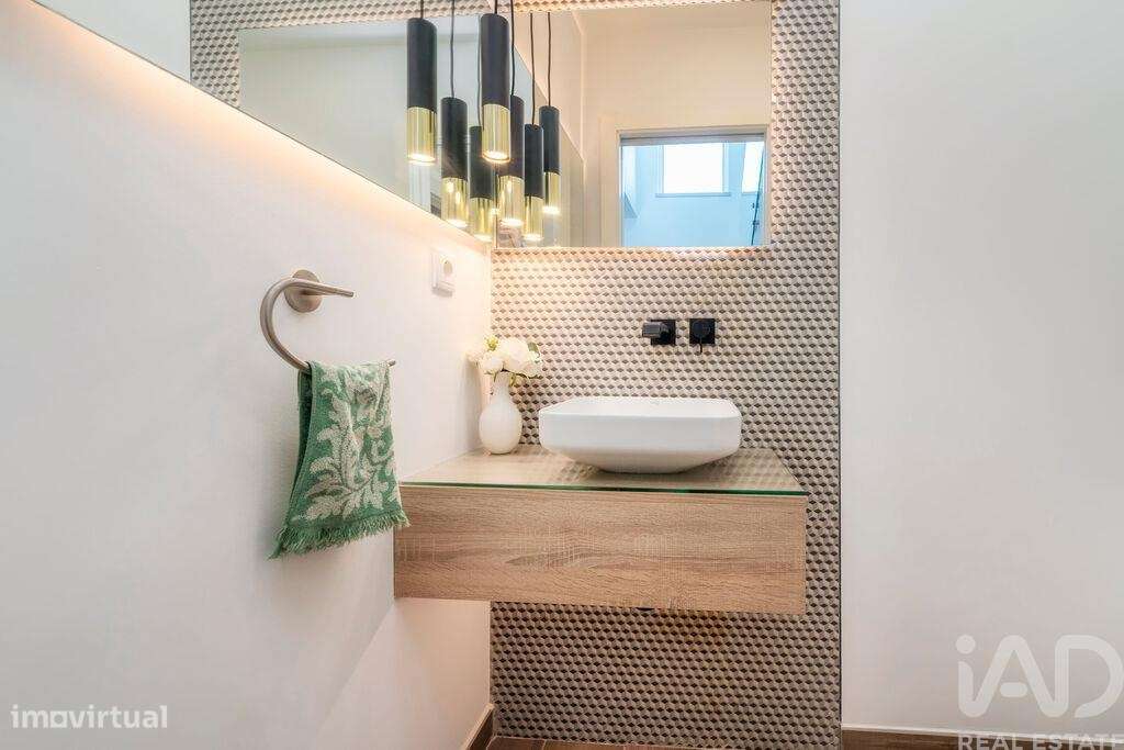 Moradia em banda T3 em Santa Luzia de 159,59 m2 - Grande imagem: 5/40