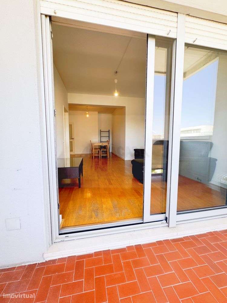 T3mobilado junto a Polo Universitário-1