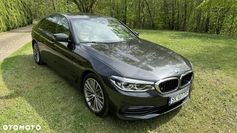 BMW Seria 5 540i xDrive Sport Line sport - 1