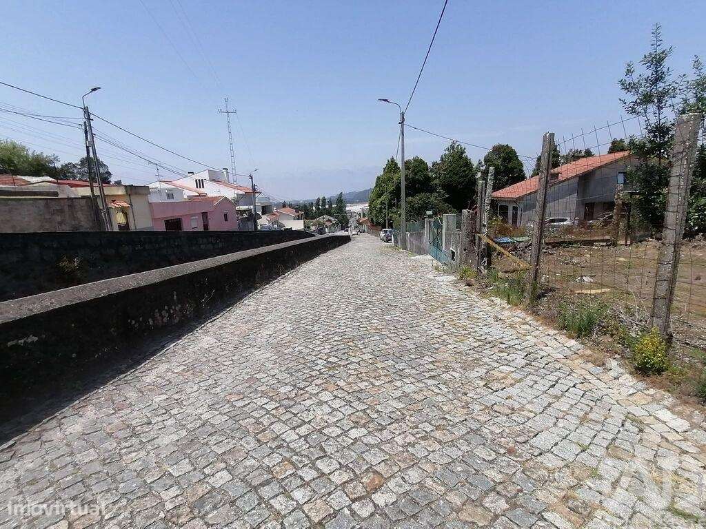 Terreno para construção em Pedroso e Seixezelo-9