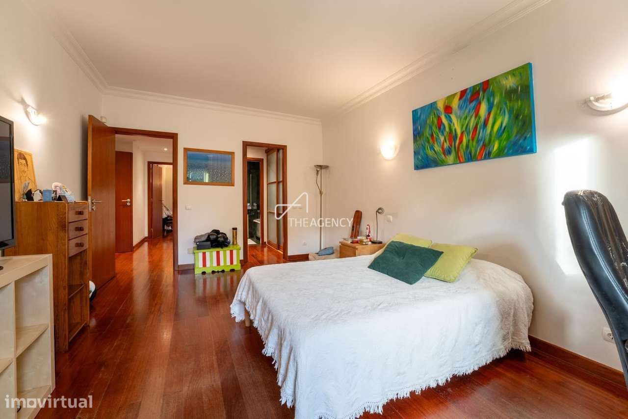 Villa de Luxo T6 com Piscina na Costa da Guia, Cascais-7