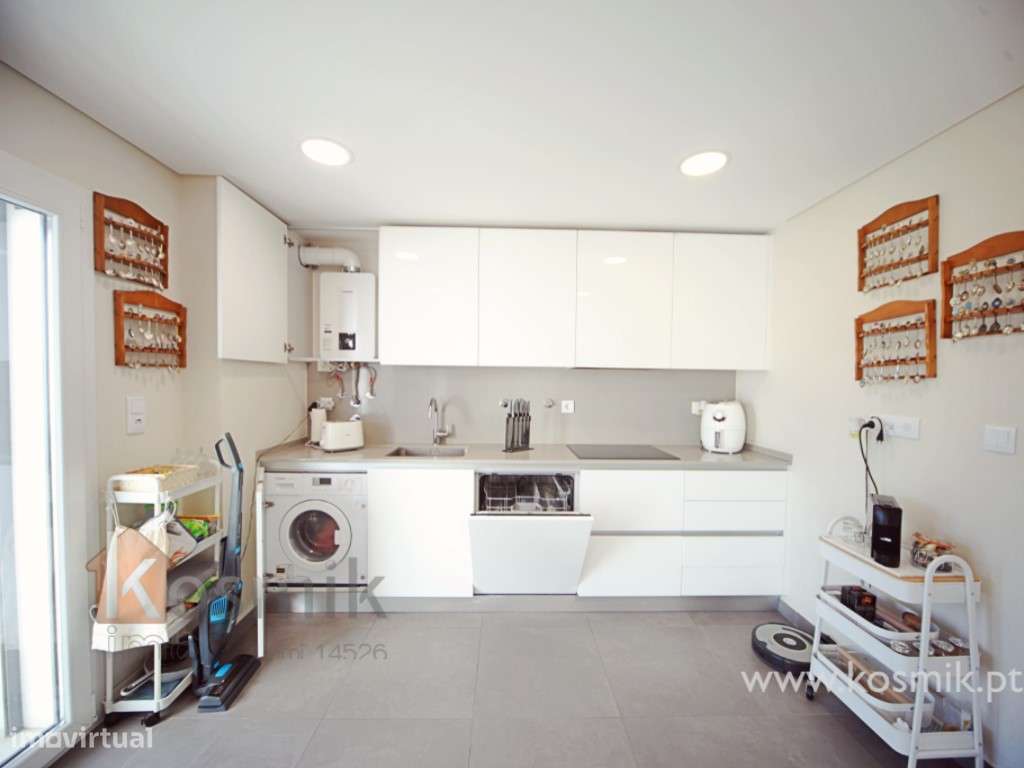 T2 ODIVELAS . PAIÃ :: SEMINOVO : Equipado : Garagem : Arrecadação-7