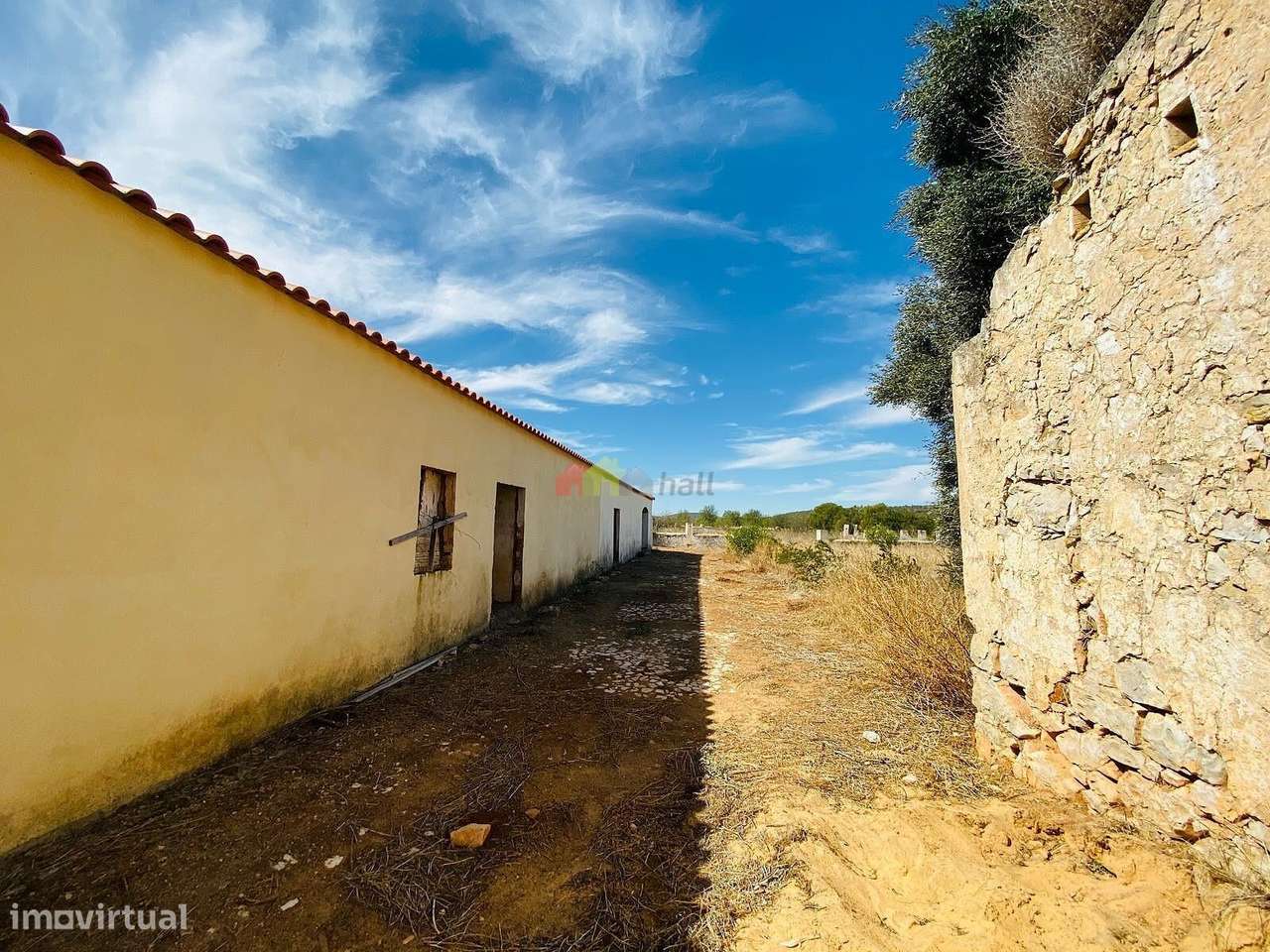 Quinta em Loulé com 9.5 ha com 850 m2 construção-4