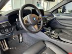 BMW Seria 5 530i xDrive mHEV M Sport sport - 11