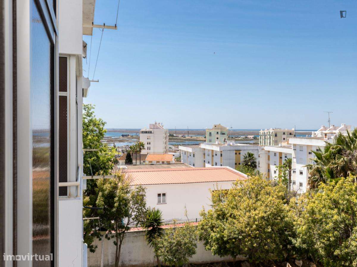 Apartamento com 3 quartos - localizado em Faro - Grande imagem: 4/8