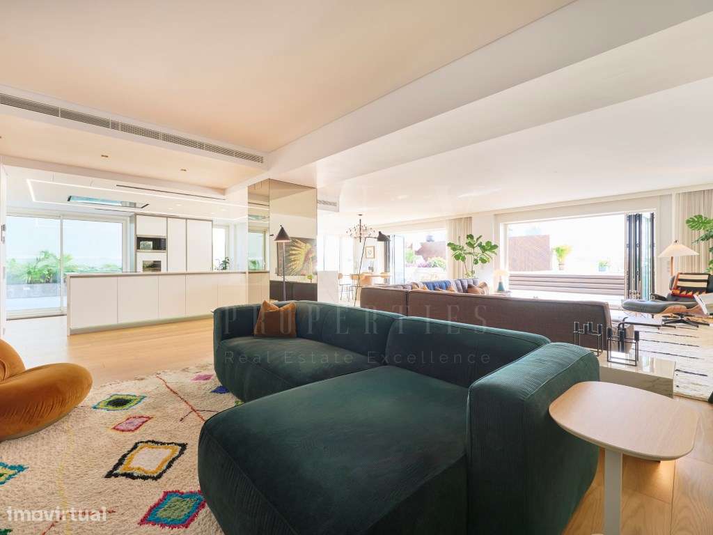 APARTAMENTO DE LUXO EM ZONA NOBRE DE LISBOA COM PISCINA E VISTAS SO...-34