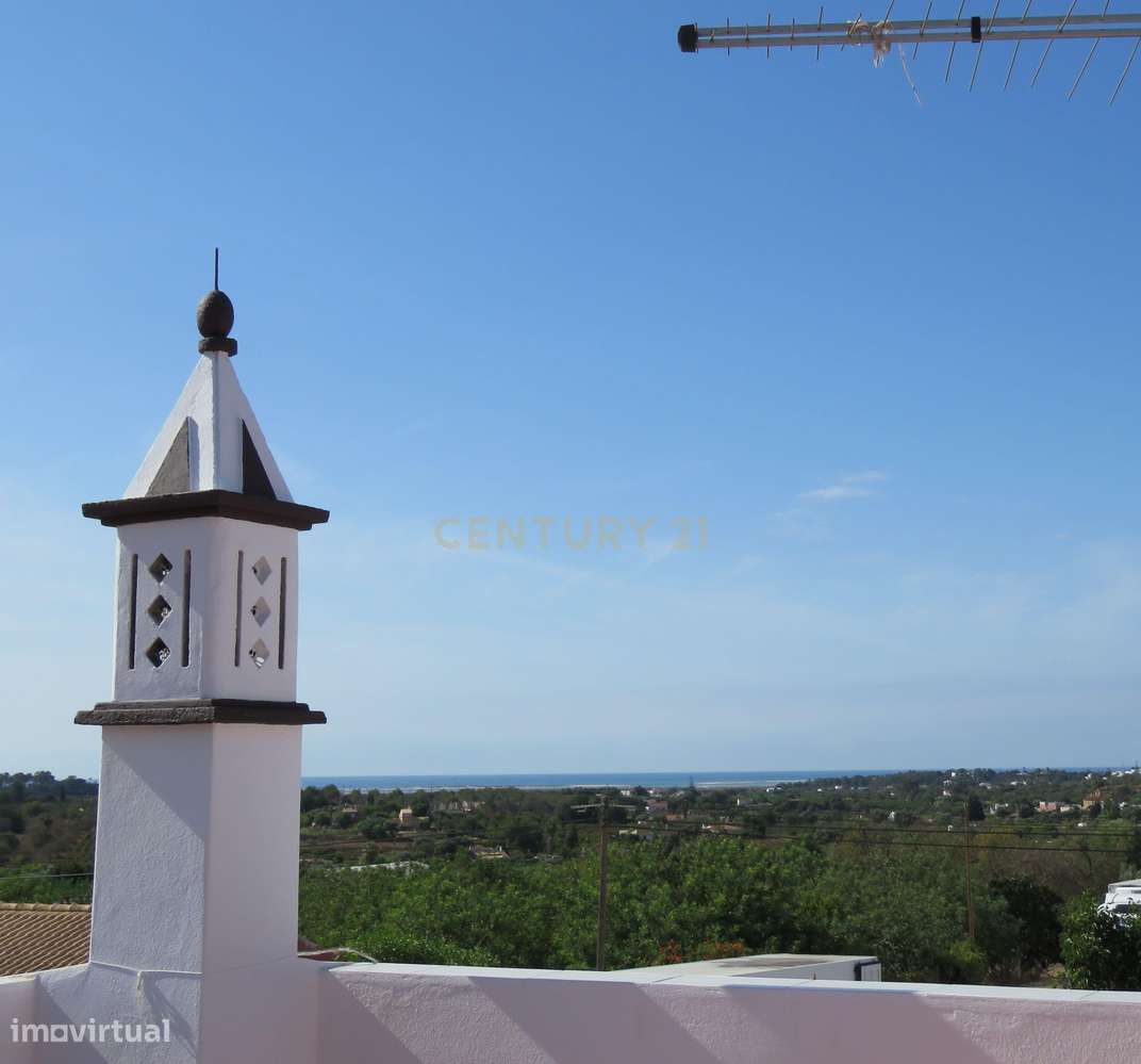 Moradia T4 com Terraço e Vista Mar em Luz de Tavira-12