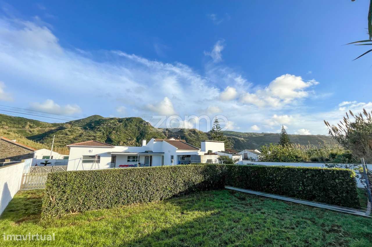 Moradia Térrea T3-Mosteiros.-21