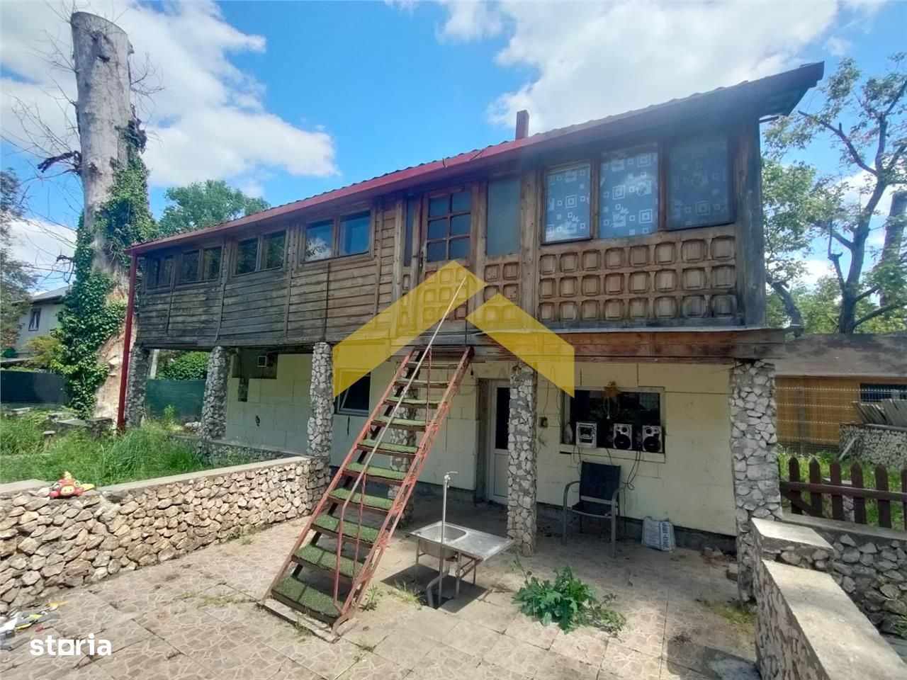 Casa de vanzare in zona 3 Insule - Imagine principală: 1/17