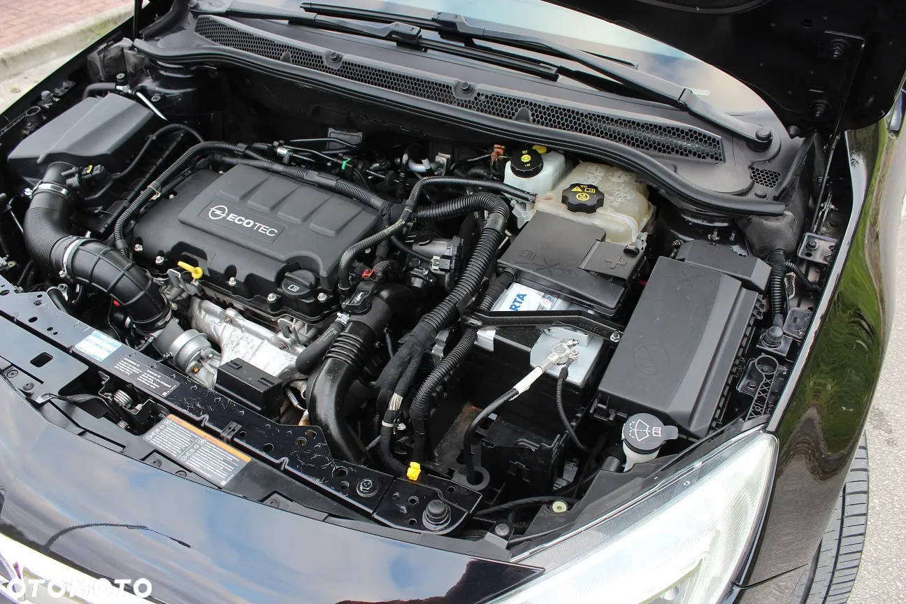 Opel Astra 1.4 Turbo Active - 37