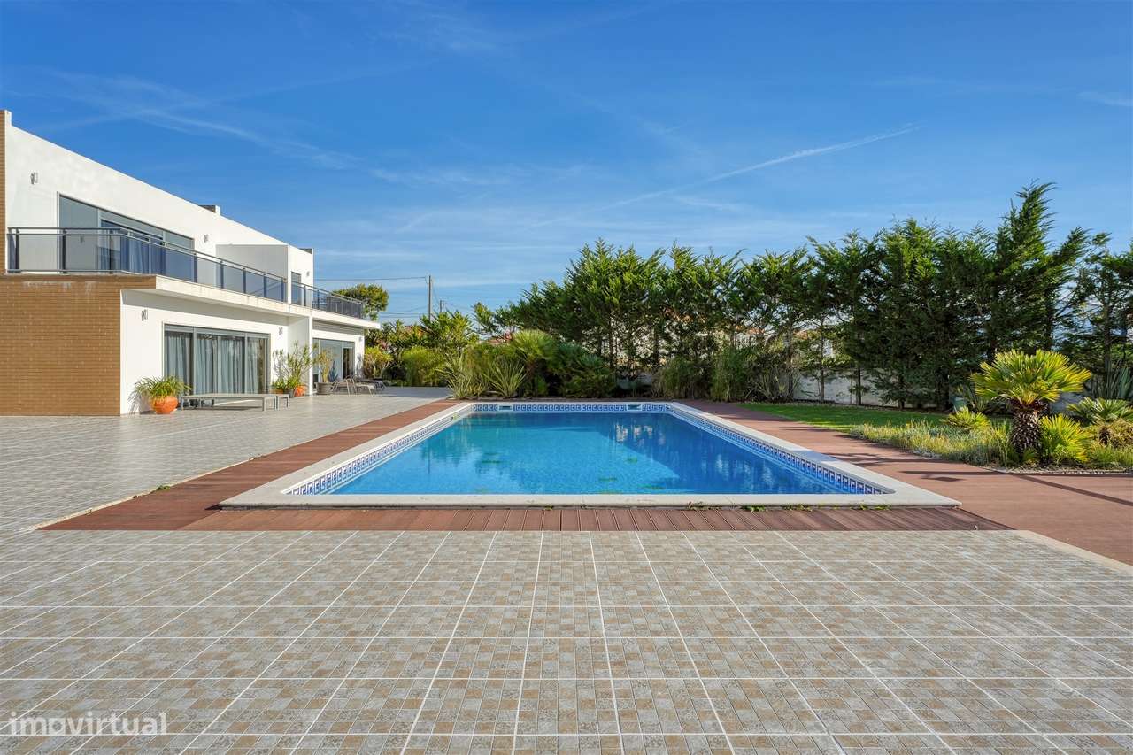 Moradia de Luxo a 5 Minutos da Praia de Magoito – Sintra - Grande imagem: 4/40