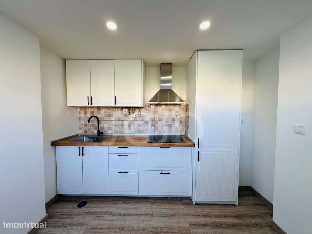 Apartamento T3 Totalmente Remodelado a Estrear - Costa da Caparica-7