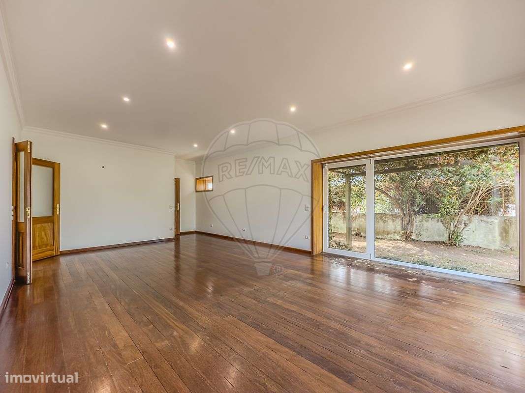 Moradia T3 para venda-5