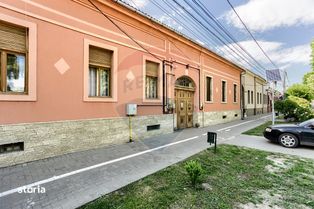 Apartament 3 camere în centrul orașului Pecica