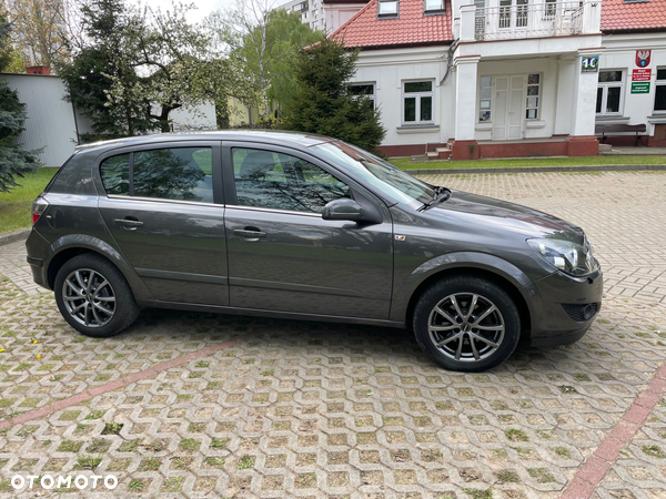 Opel Astra II 1.6 Start - 7