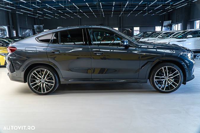 BMW X6 xDrive40i - 15